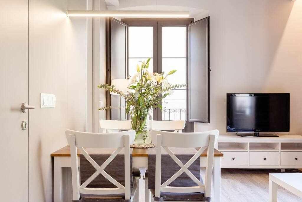 Sleep & Stay Home With Balcony Bonaventura 3 Херона Екстериор снимка