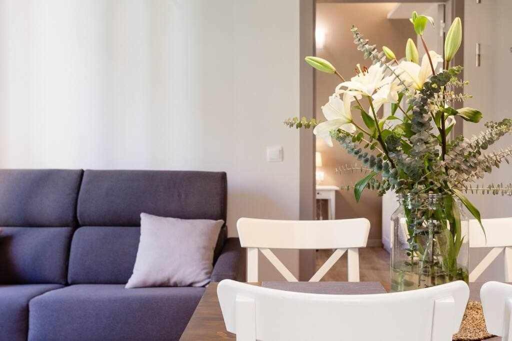 Sleep & Stay Home With Balcony Bonaventura 3 Херона Екстериор снимка
